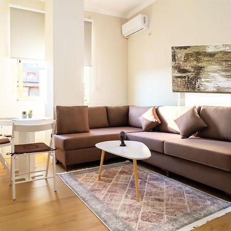 Home Inn Apartment 2 Near City Center Τίρανα Εξωτερικό φωτογραφία