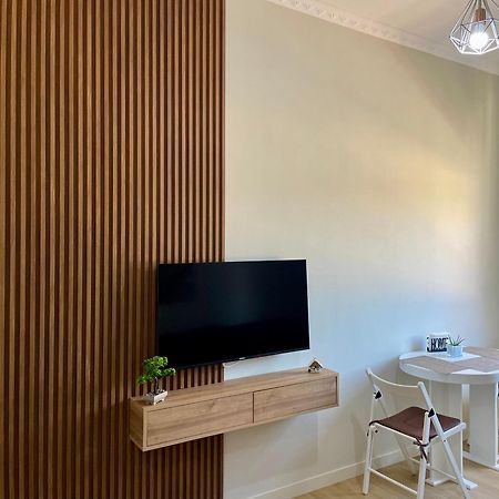 Home Inn Apartment 2 Near City Center Τίρανα Εξωτερικό φωτογραφία
